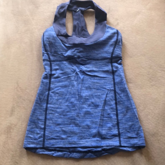 Lululemon Scoop Neck Razorback Tank with Bra - Picture 2 of 6